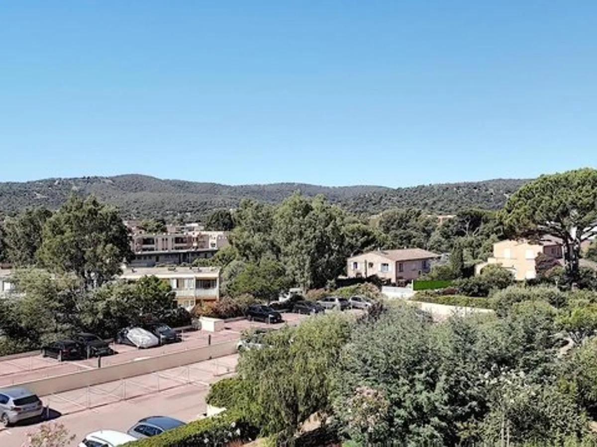 T2 Climatise, Wifi, Parking Prive, A Deux Pas De La Plage - Bormes Les Mimosas - Fr-1-610-71 아파트 봄레미모사